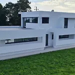 Bella Casa - Piso Inferior Διαμέρισμα Angra do Heroísmo