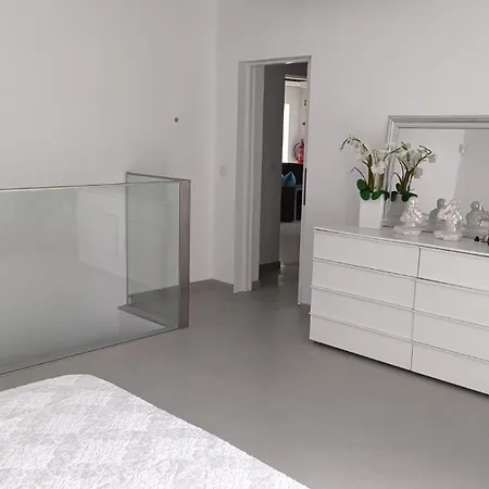 Bella Casa - Piso Inferior *