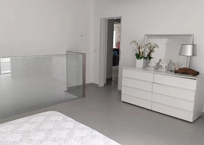 Bella Casa - Piso Inferior *